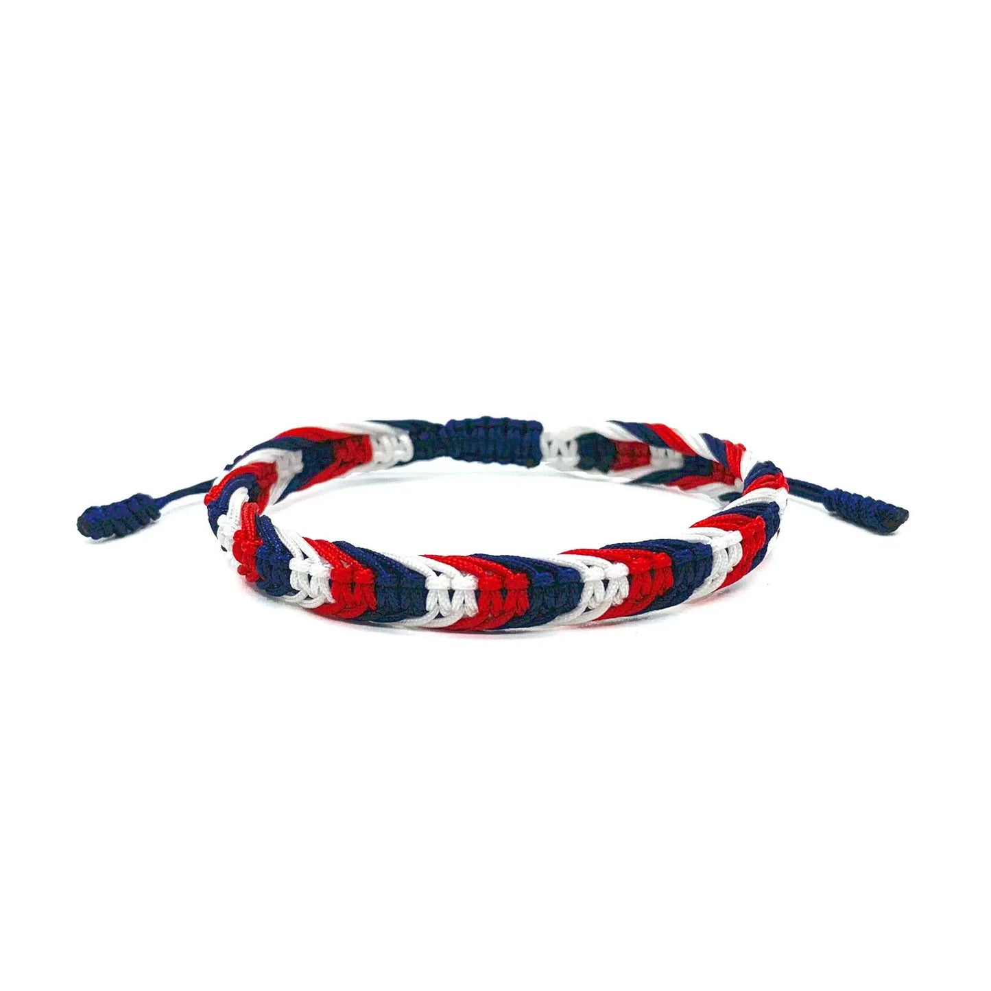 Green White and Red Patriotic Infinity String Bracelet for Iran - Macrame Friendship Bracelet - Flag Color